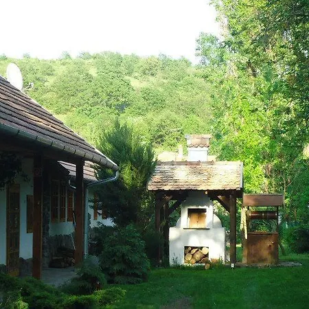 Pensionat Cserhat 3*