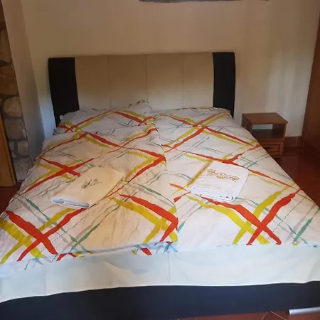 Pensionat Cserhat Felsőtold