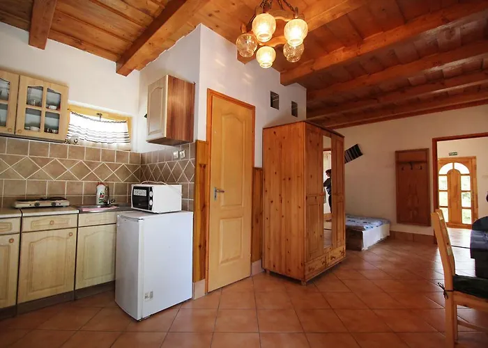 Guest house Cserhat Felsotold