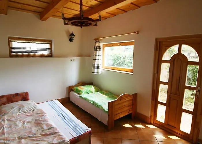 Guest house Cserhat Felsotold